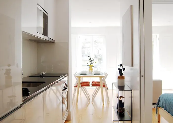 Almada Prime - Live In Apartmán Porto