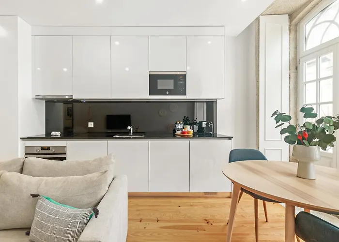 Almada Prime - Live In 波尔图