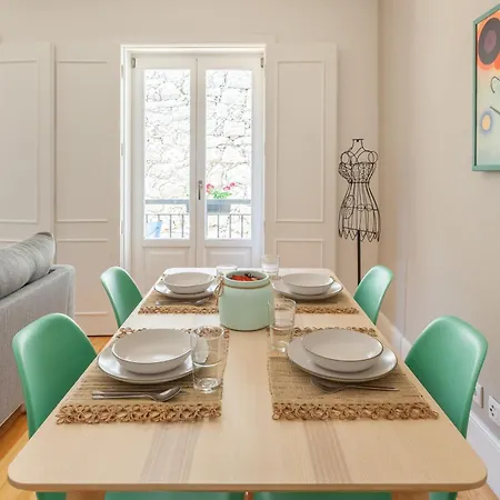 Almada Prime - Live In * Oporto