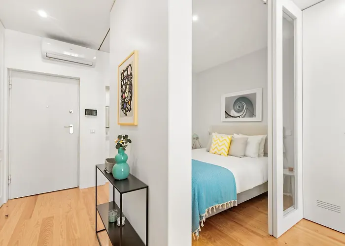 Almada Prime - Live In Apartman *