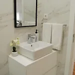 Almada Prime - Live In Appartement *