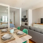 Almada Prime - Live In Appartement *