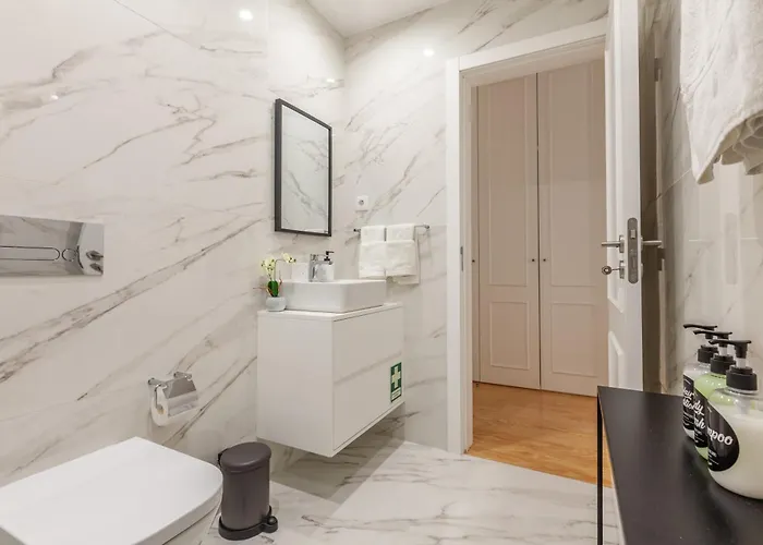 Almada Prime - Live In