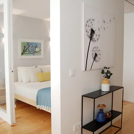 Almada Prime - Live In Apartament