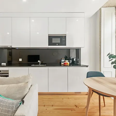 Almada Prime - Live In Porto