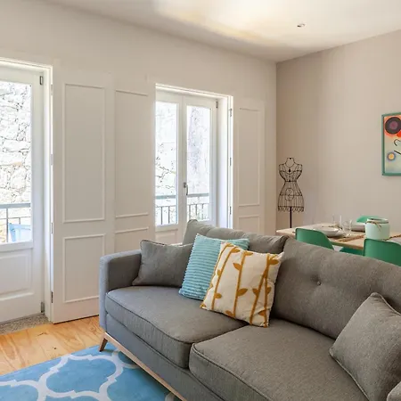 Almada Prime - Live In Apartament