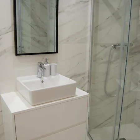 Almada Prime - Live In Apartament