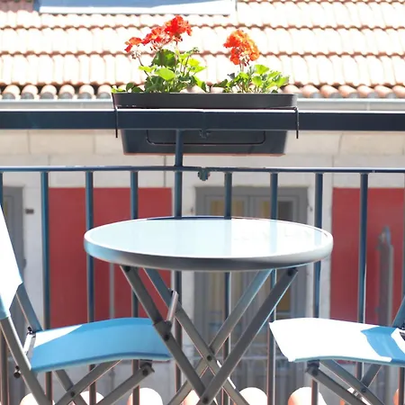 Almada Prime - Live In * Porto